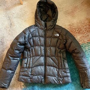 The North Face 550 Down Puffer Jacket